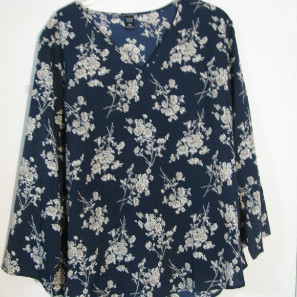 Emery Rose Blouse XXL 2X Plus Size Blue Floral Silky Lightweight - Picture 1 of 4